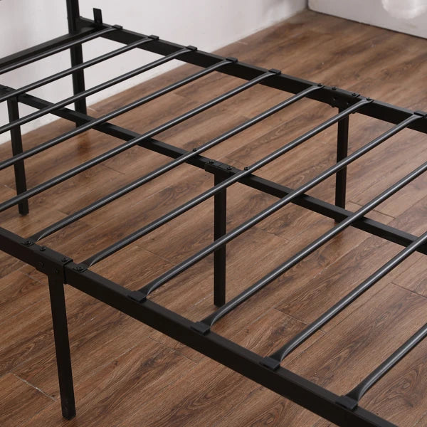 Curved Frame Iron Bed with Decorative Ball Detail
