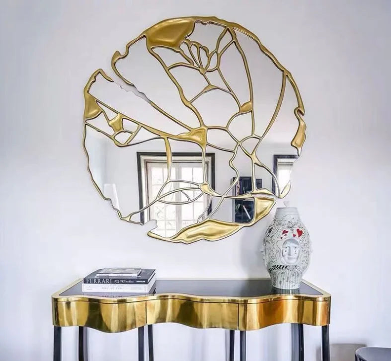 Newest Design Golden Light Luxury Wood Carving Hanging Mirror Wall Mirror Decorations For Living Room