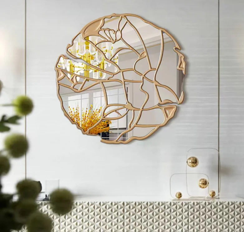 Newest Design Golden Light Luxury Wood Carving Hanging Mirror Wall Mirror Decorations For Living Room