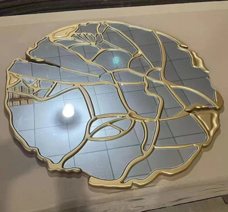 Newest Design Golden Light Luxury Wood Carving Hanging Mirror Wall Mirror Decorations For Living Room