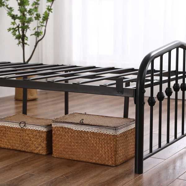 Curved Frame Iron Bed with Decorative Ball Detail